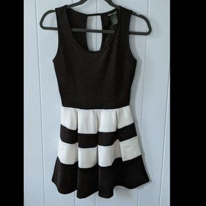 NWOT Wet Seal Black/White Cotton Dress Size Small